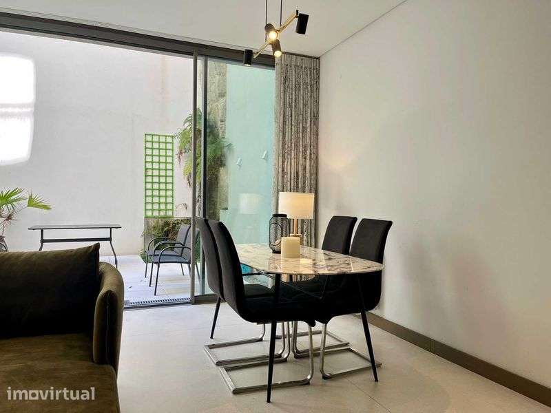 Arrendamento de apartamento T0+1 na Trindade - Grande imagem: 4/12