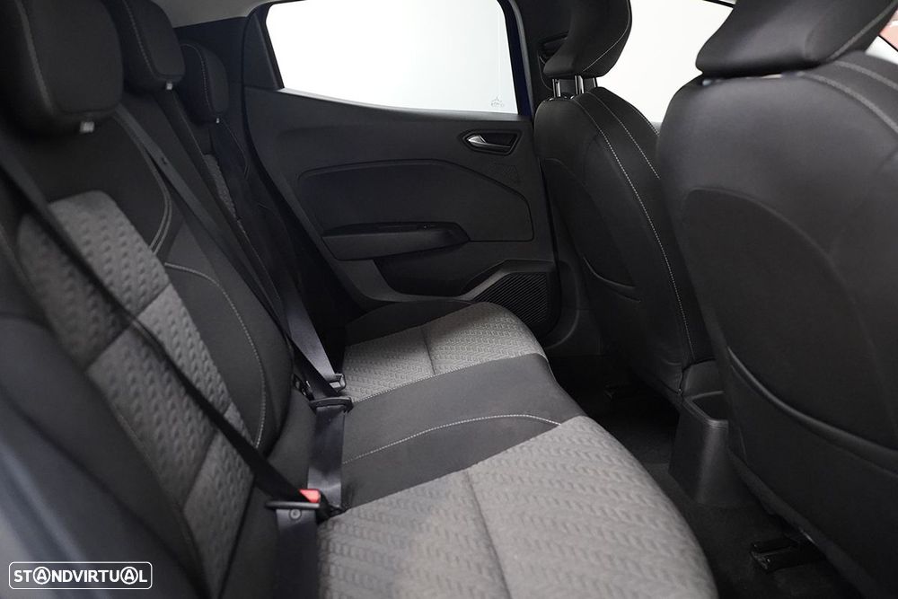 Renault Clio 1.0 TCe Evolution - 24