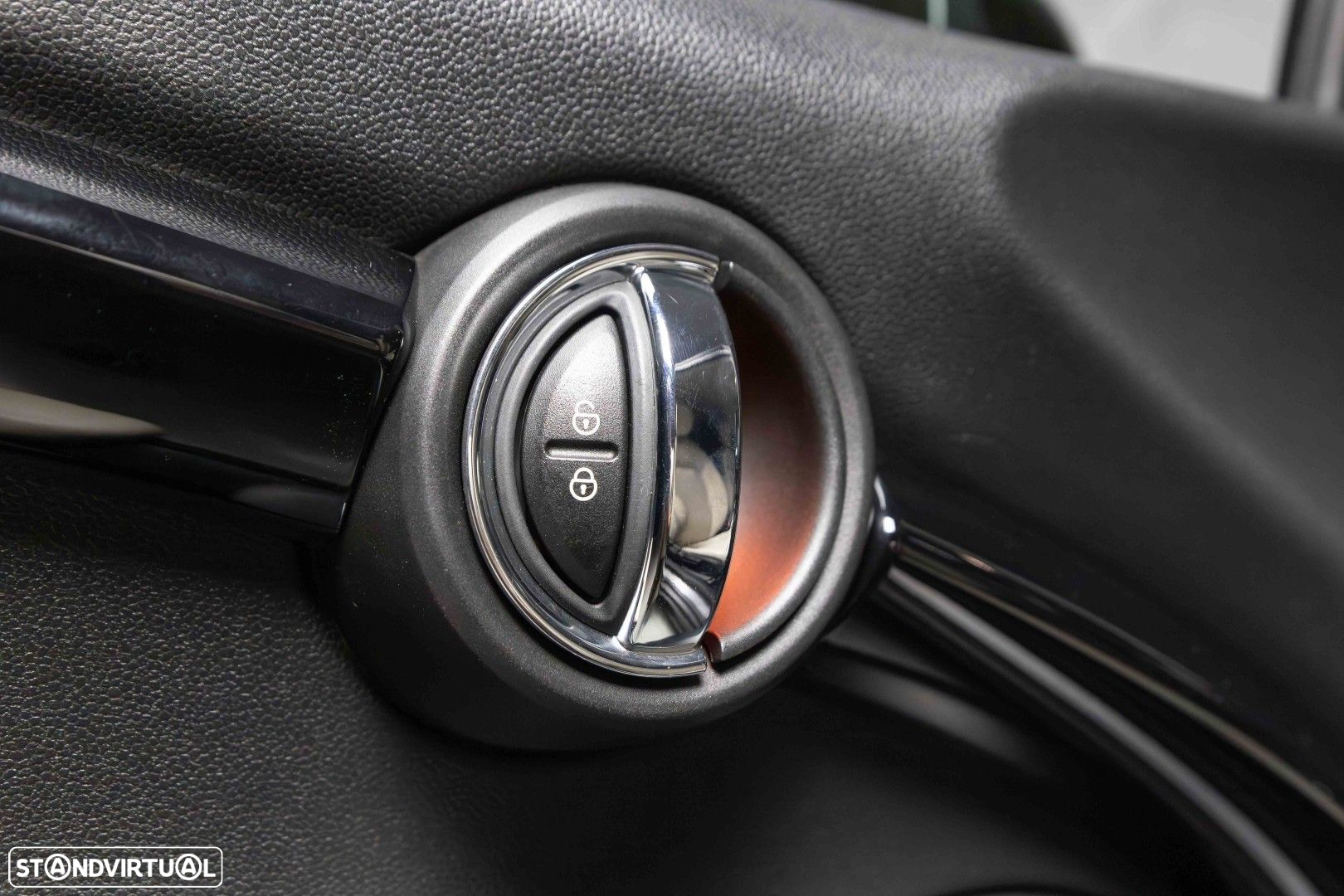 MINI 3 Portas Cooper S Auto - 24