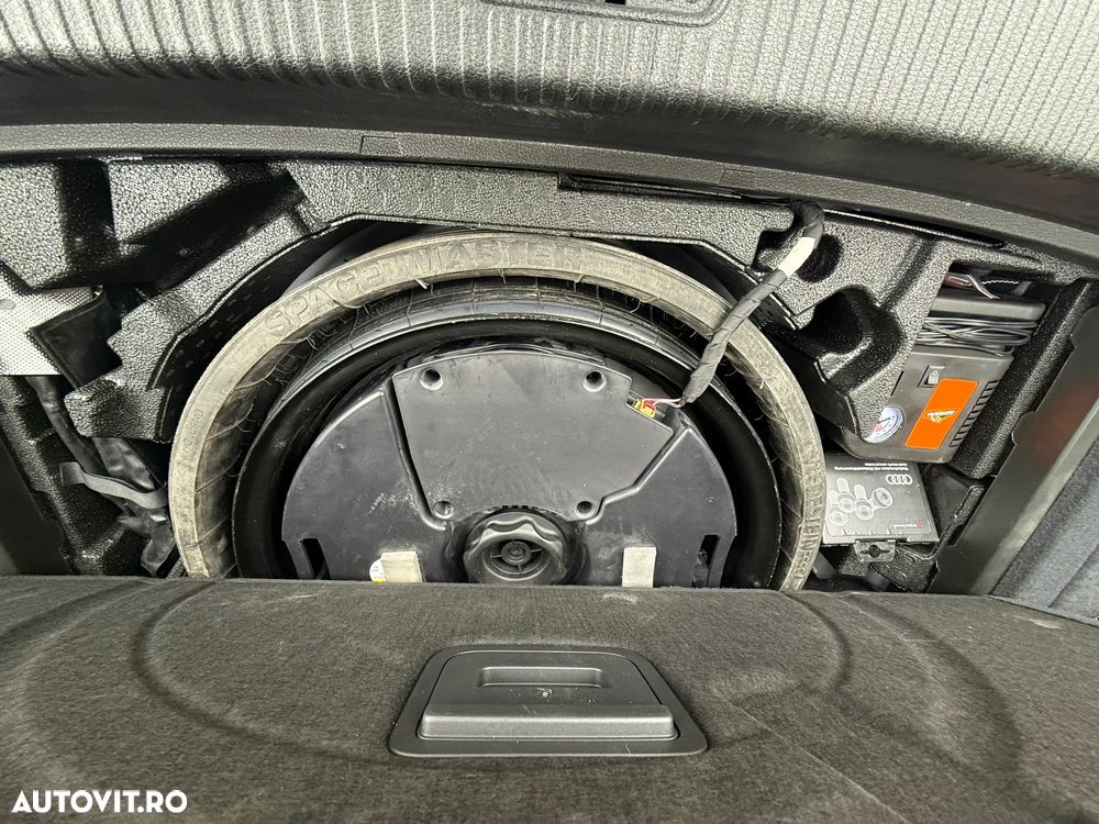 AUDI Q5 2024 — imagine 44