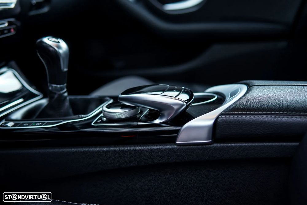 Mercedes-Benz C 200 CDI DPF (BlueEFFICIENCY) Avantgarde - 38