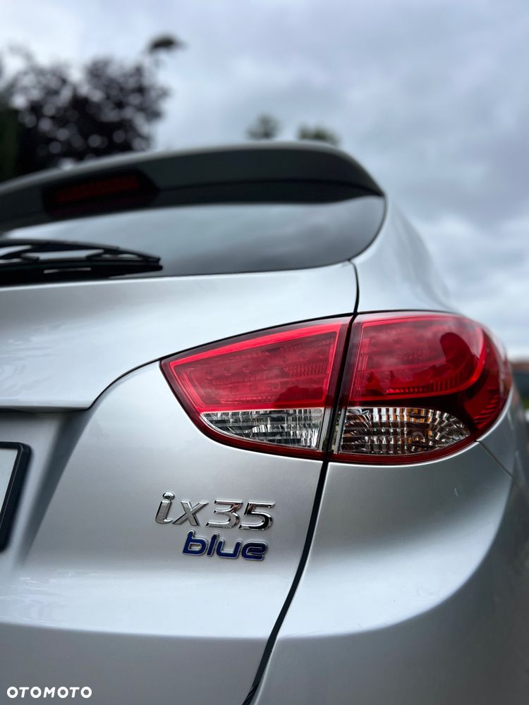 Hyundai ix35 blue 1.6 2WD Finale Gold - 16