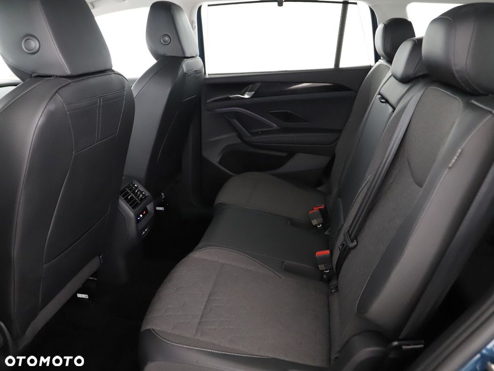 Volkswagen Tayron 2.0 TDI SCR 4Mot Elegance DSG - 10