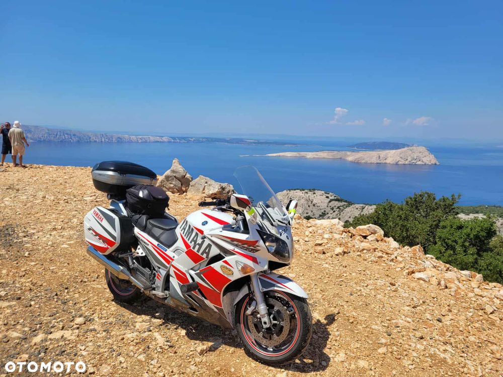 Yamaha FJR - 21