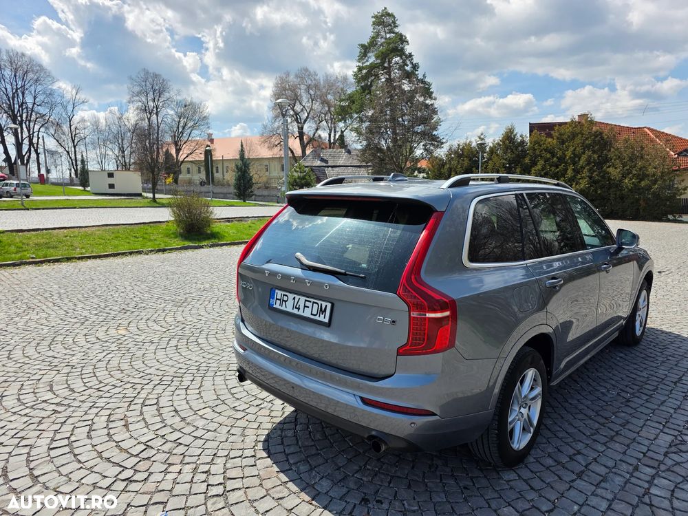 Volvo XC 90 D5 AWD Geartronic Kinetic - 4