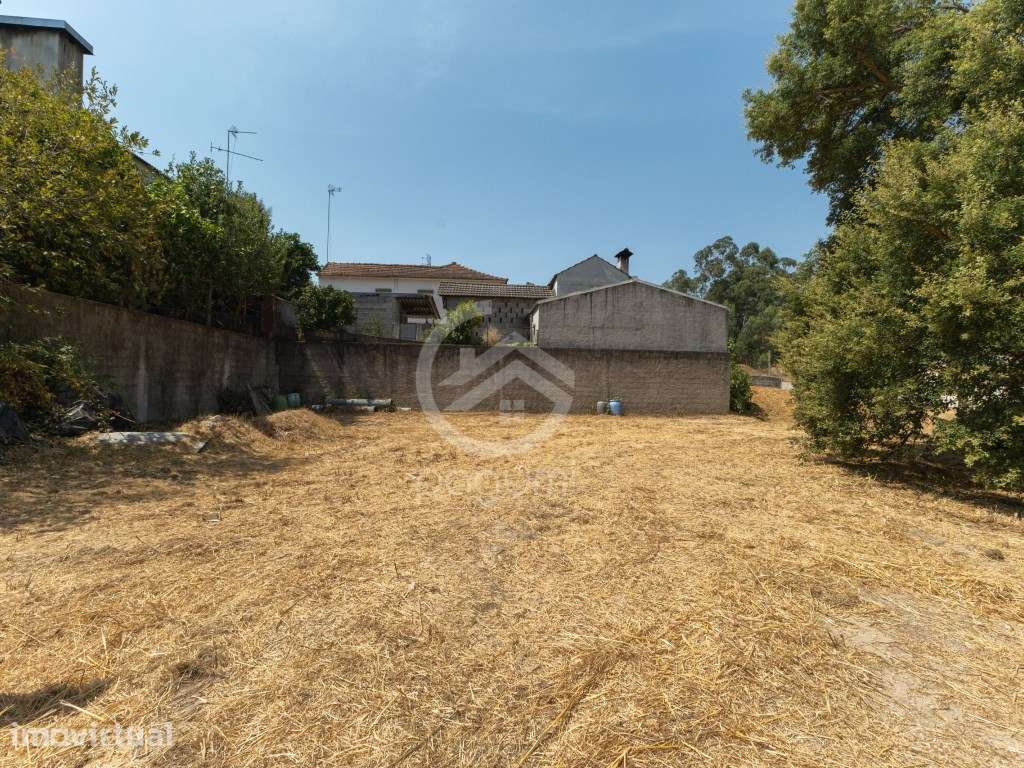 Terreno urbano em Penafiel - Potencial, localização e versatilidade - Grande imagem: 2/15