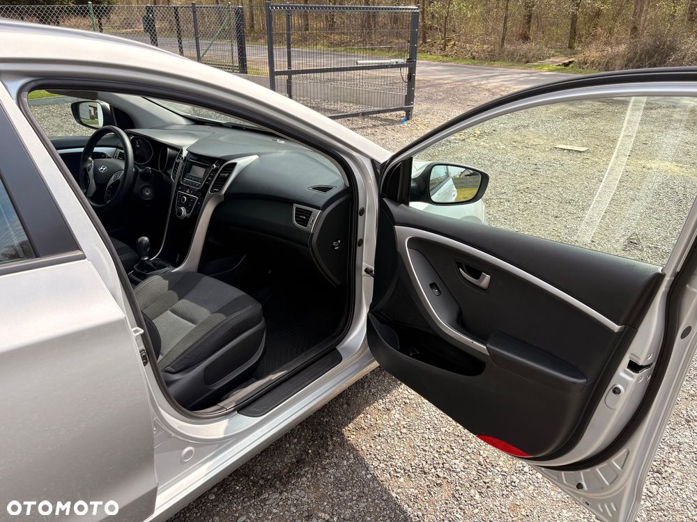 Hyundai i30 1.4 CRDi Comfort - 16