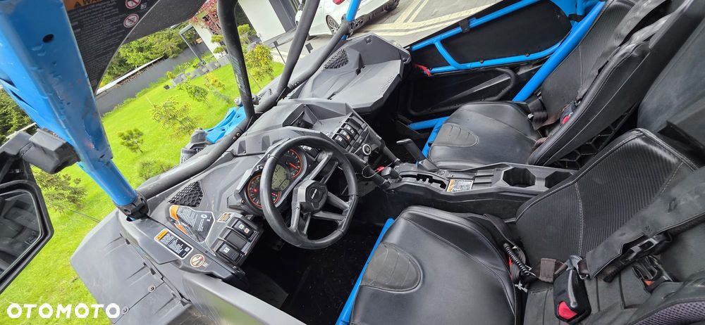 Can-Am Maverick - 7