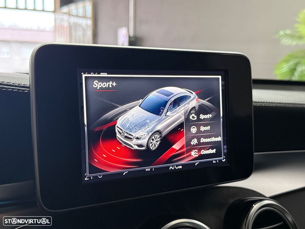 Mercedes-Benz GLC 350 e 4Matic 7G-TRONIC AMG Line - 13