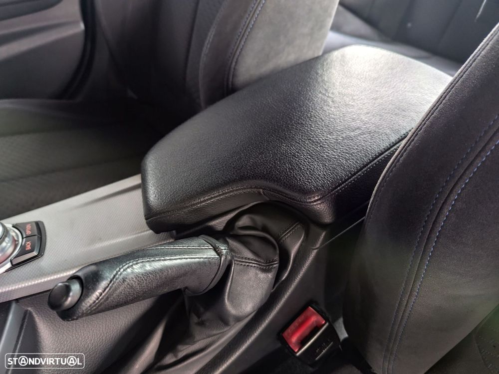 BMW 325 d Pack M - 24