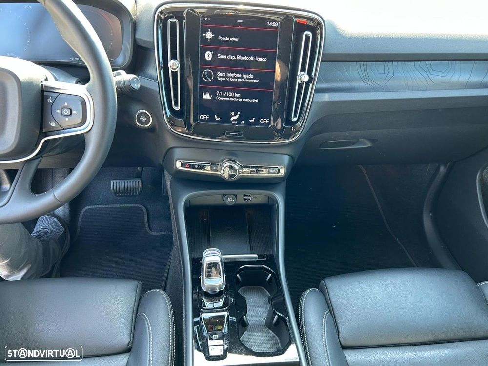 Volvo XC 40 1.5 T4 PHEV Plus Dark - 15