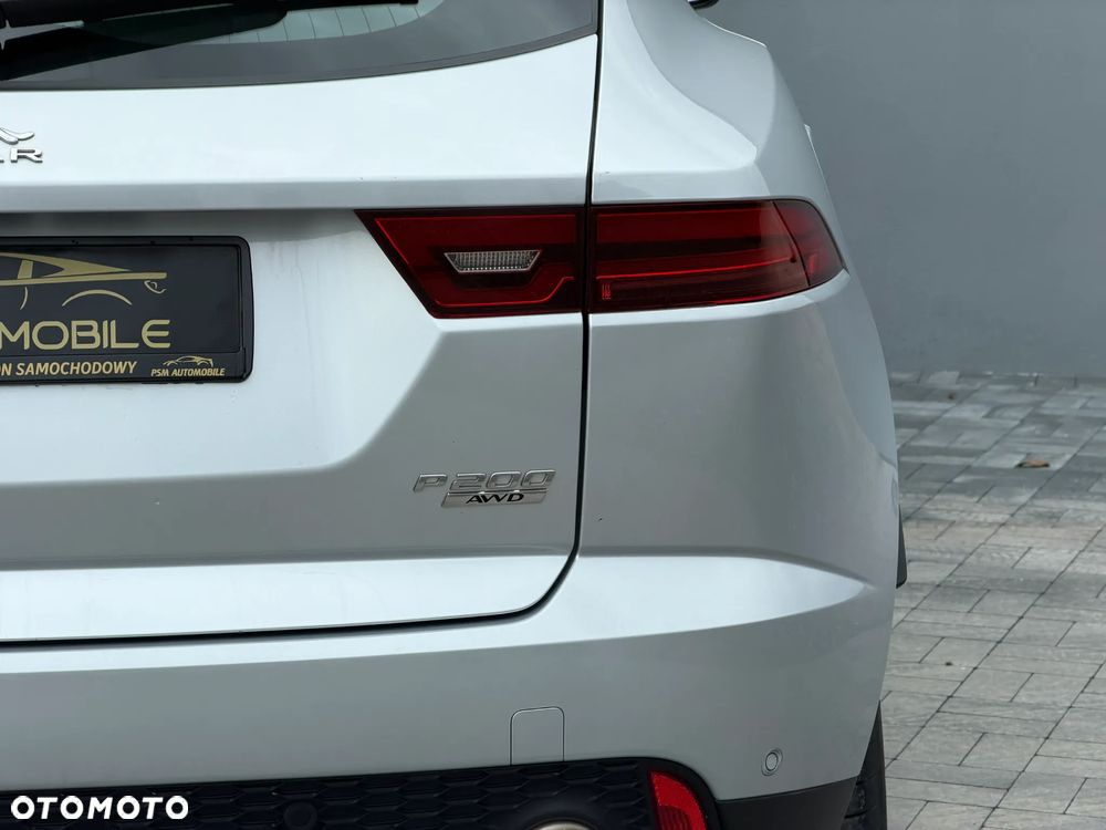 Jaguar E-Pace 2.0 i4P AWD SE - 10