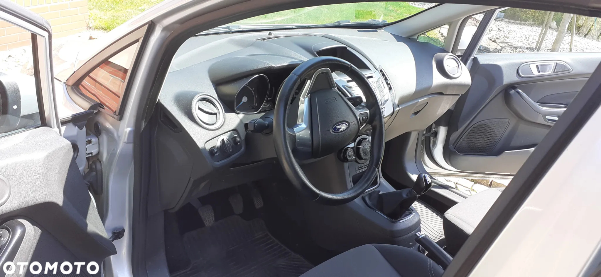 Ford Fiesta 1.0 EcoBoost Gold X - 14