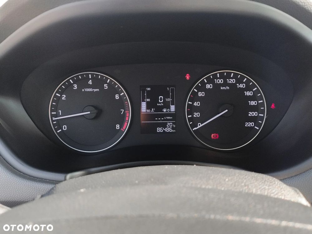 Hyundai i20 1.2 GO - 17