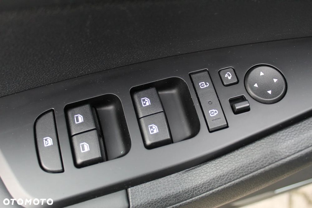 Kia Sportage 1.6 T-GDI MHEV L 2WD DCT - 35