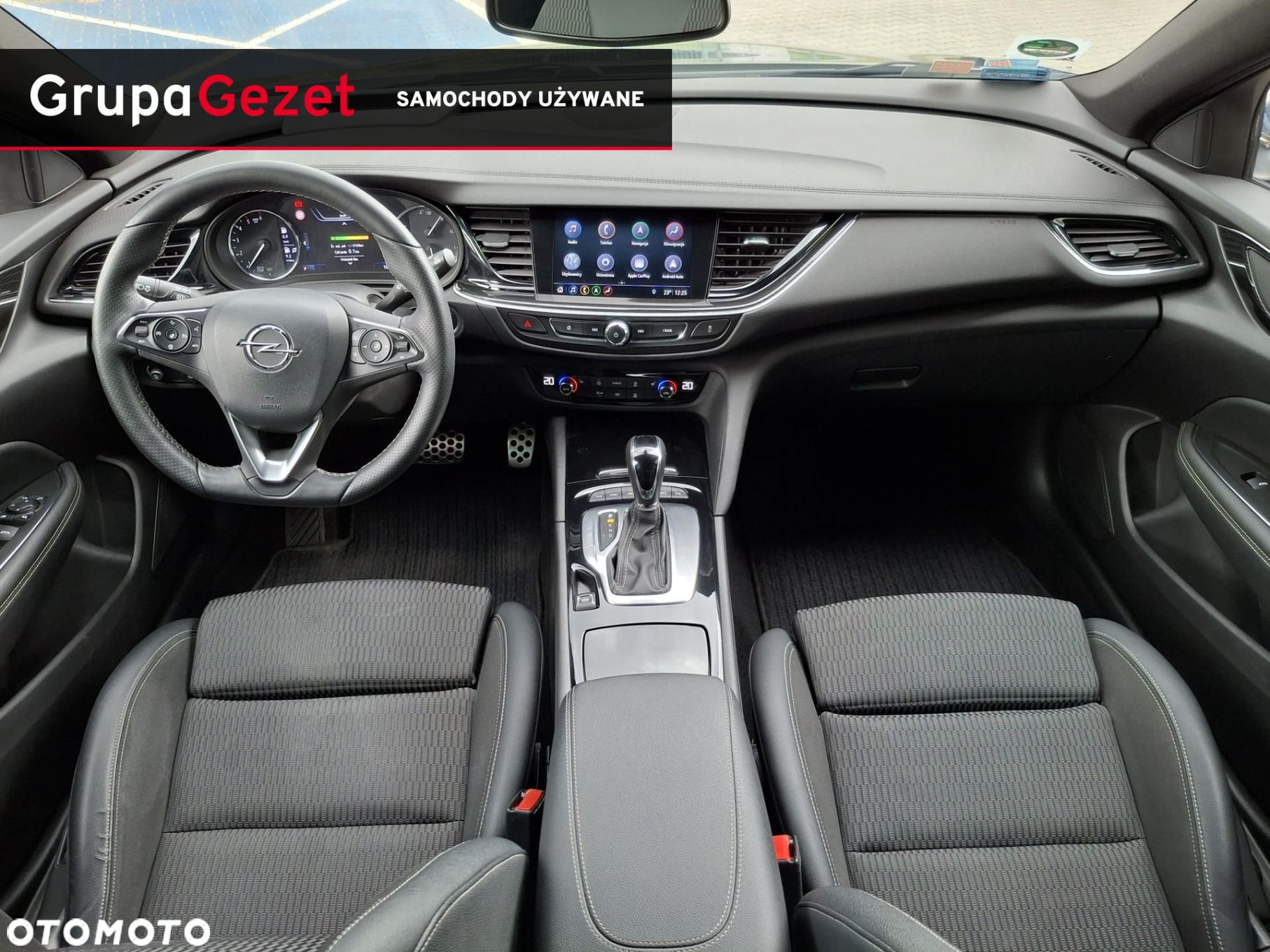 Opel Insignia - 11