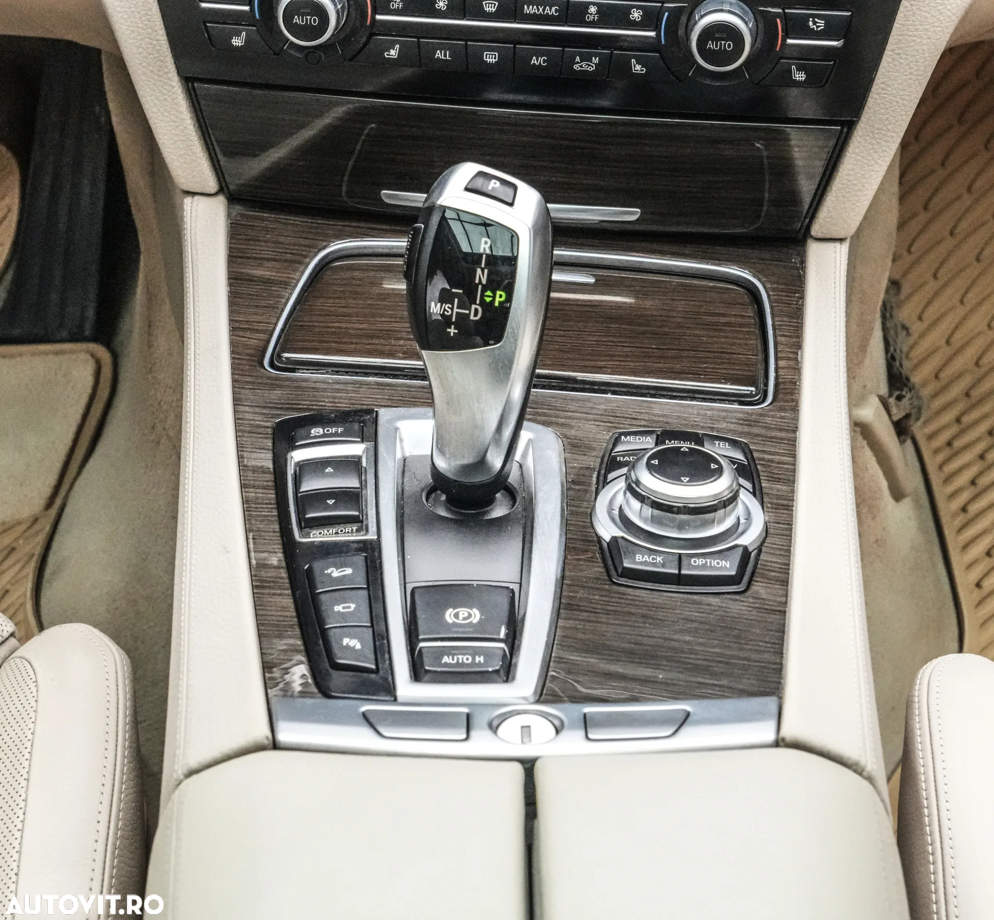 BMW Seria 7 730d xDrive - 26