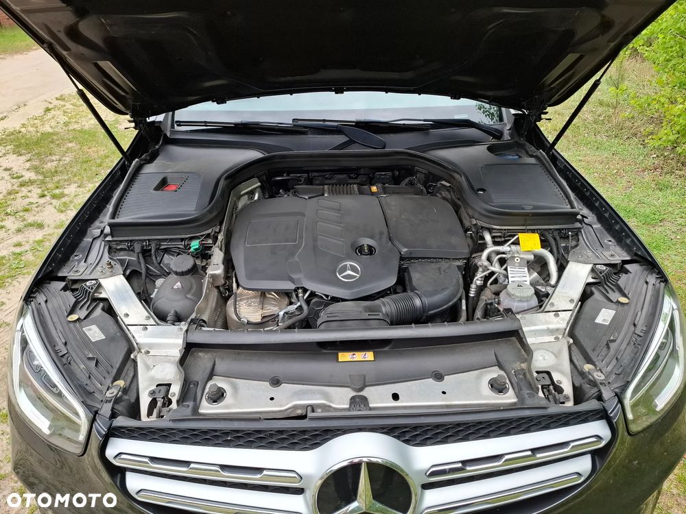 Mercedes-Benz GLC 300 de 4Matic 9G-TRONIC - 16