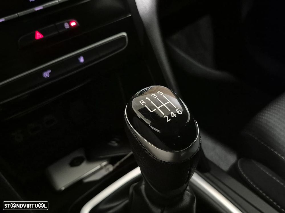 Renault Mégane Sport Tourer BLUE dCi 115 LIMITED - 8