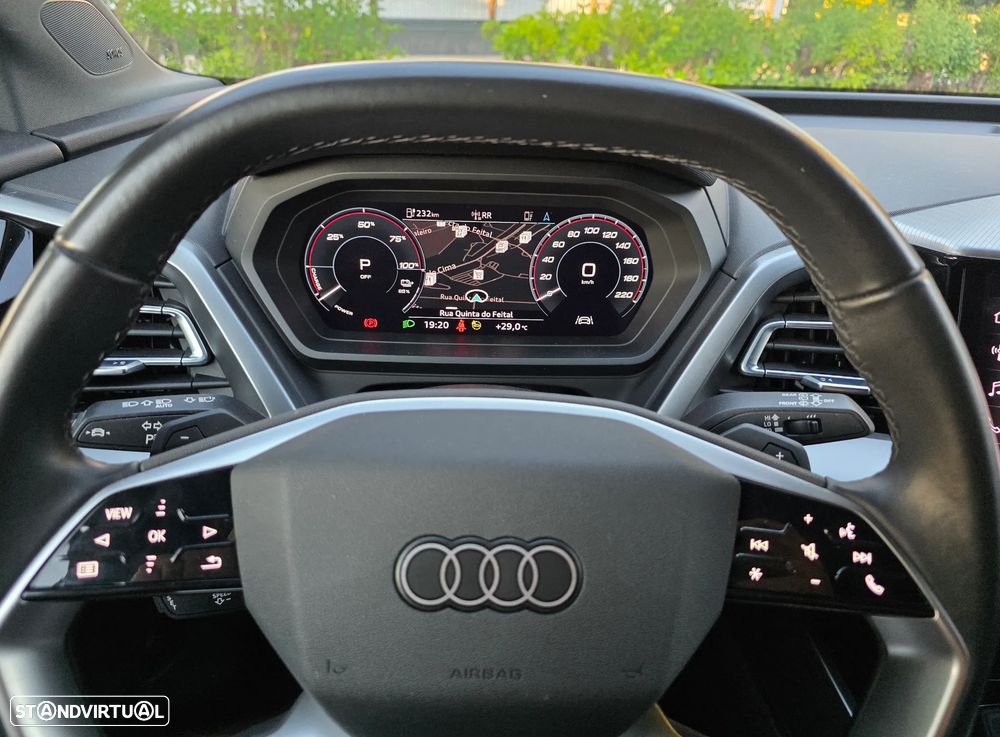 Audi Q4 e-tron 45 quattro - 13