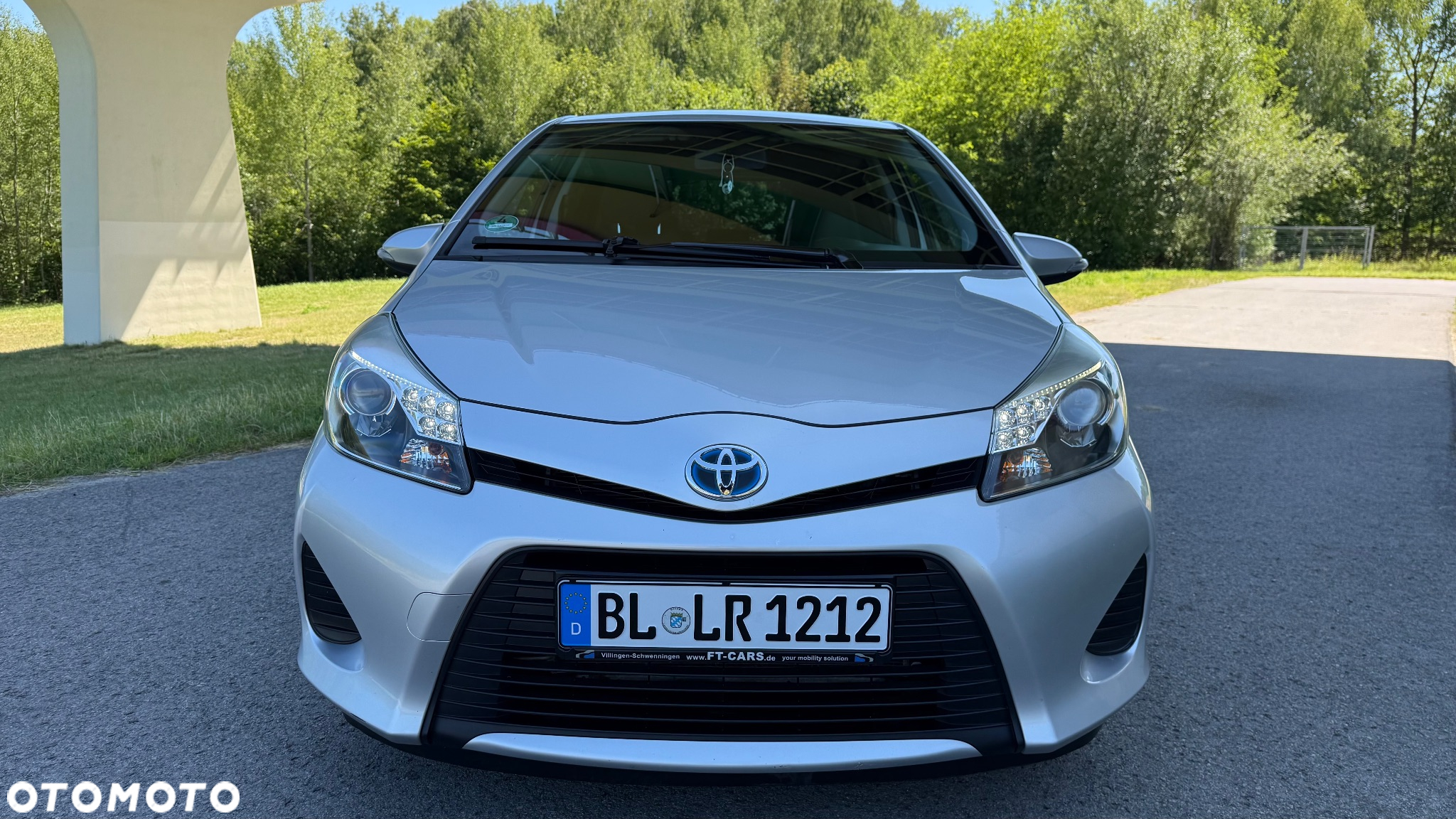 Toyota Yaris Hybrid 100 Active - 26