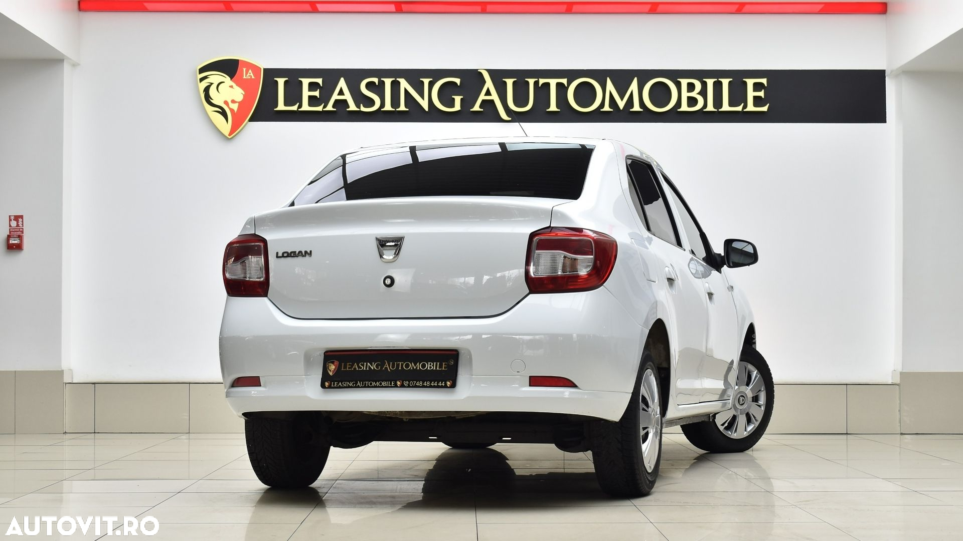 Dacia Logan 1.5 90CP Laureate - 4