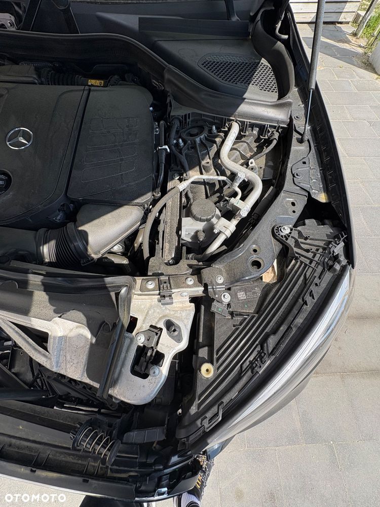 Mercedes-Benz GLC 200 4Matic 9G-TRONIC Edition Avantgarde - 27