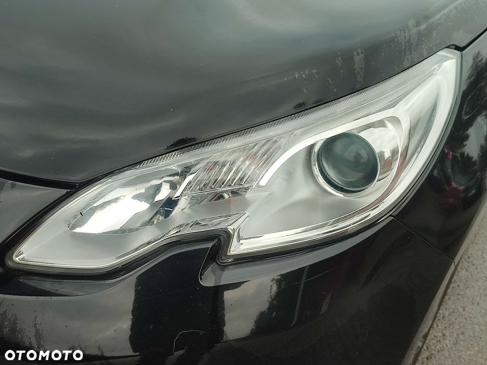 Peugeot 2008 e-HDi FAP 92 STOP & START Business-Line - 11