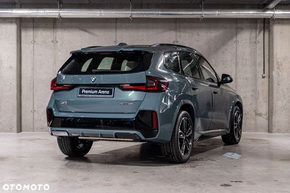 BMW X1 sDrive18i - 7