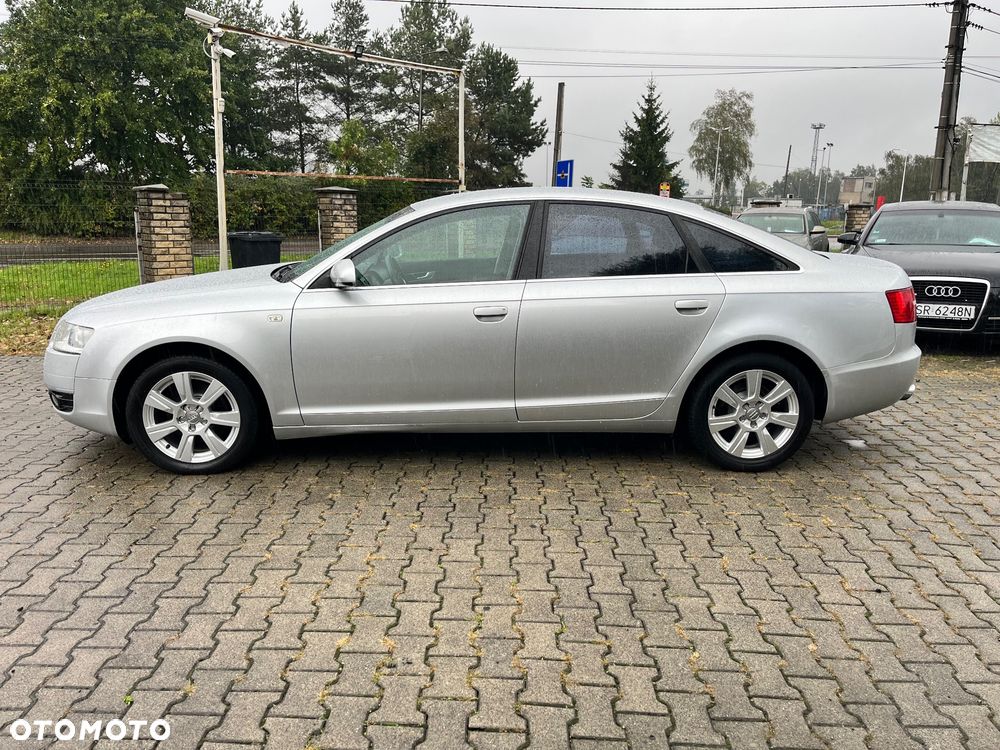 Audi A6 Limousine 2.4 - 14