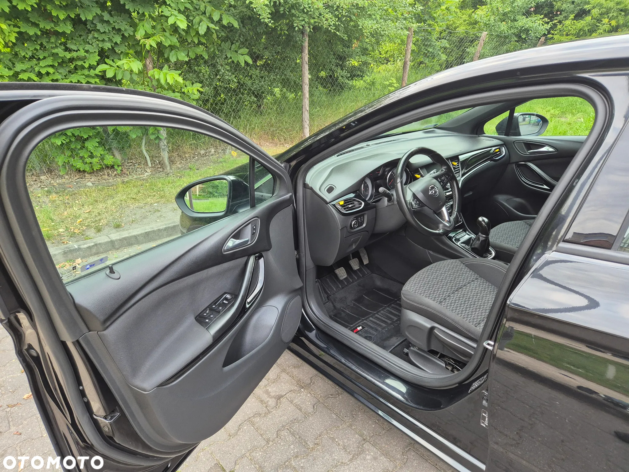Opel Astra V 1.4 T Dynamic - 16