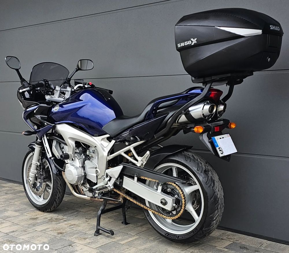 Yamaha FZ6 - 7