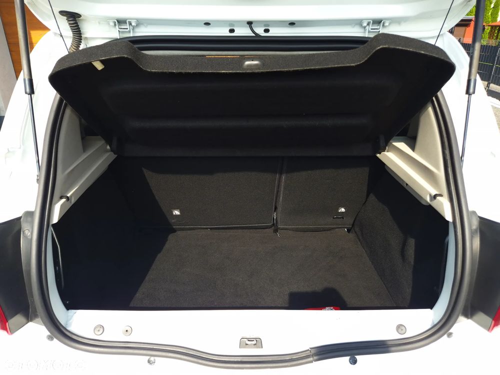 Dacia Sandero SCe 75 Essential - 25