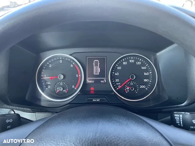 Volkswagen Crafter 3.5 CD Bena L4 FWD 103kW - 4