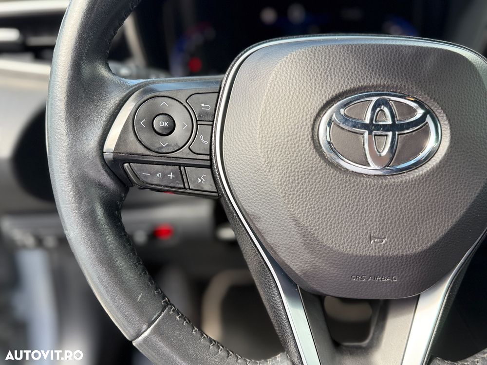 Toyota Corolla 1.8 HSD TS Dynamic - 6