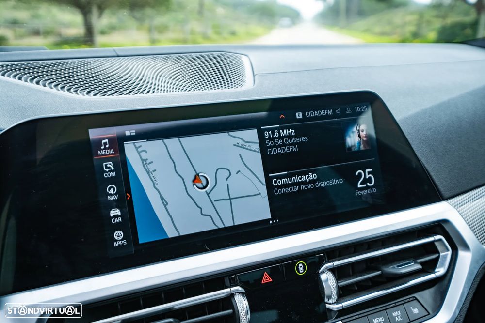 BMW 330 i Pack M Shadow Auto - 44