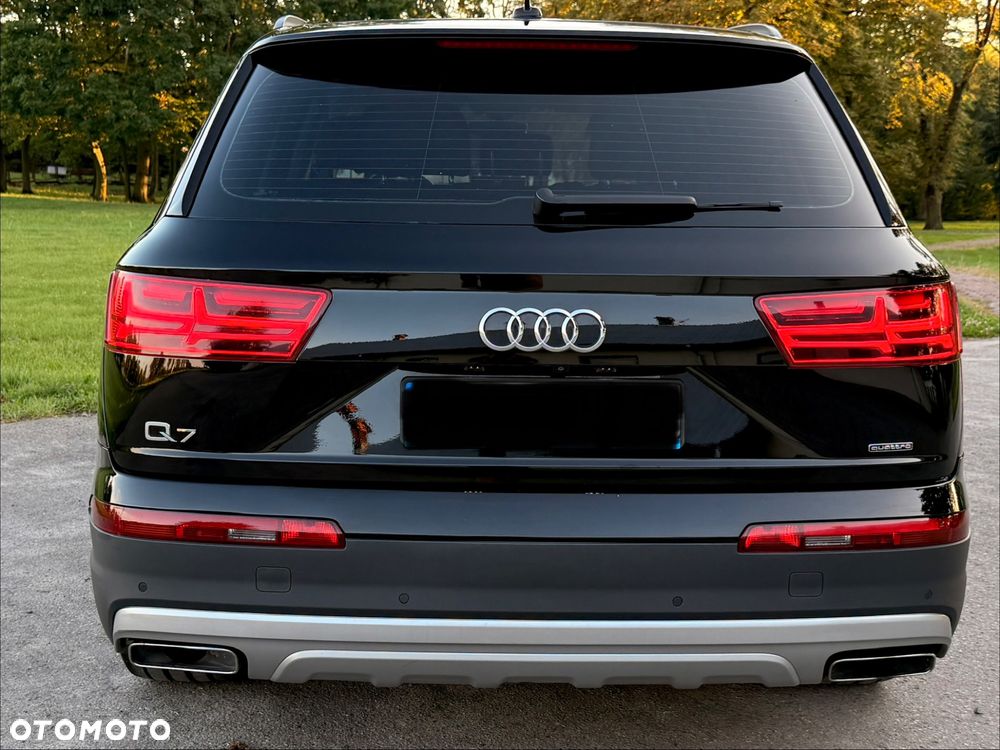 Audi Q7 - 13