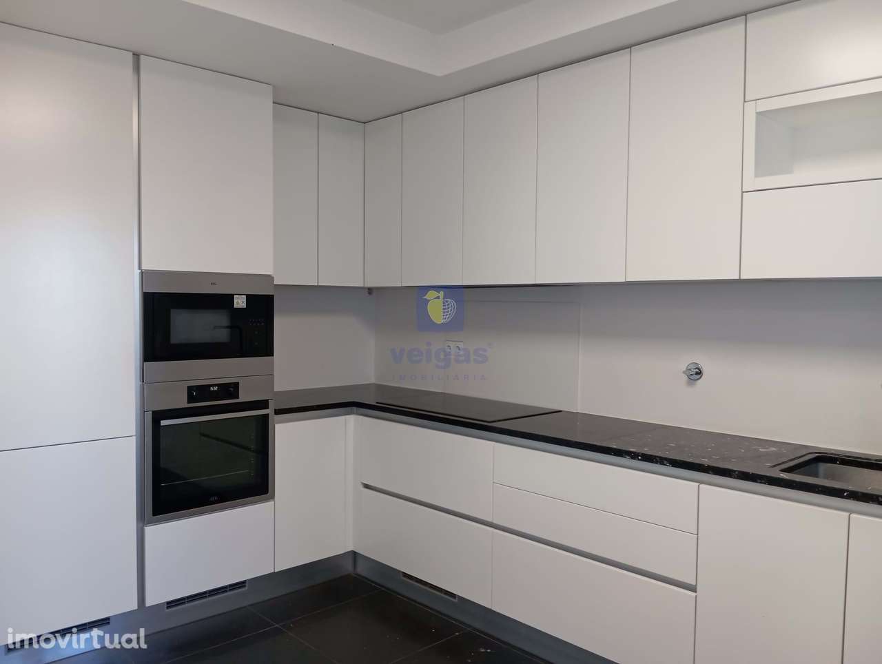 Apartamento Moderno T4 no centro de Caldas da Rainha - Grande imagem: 2/20