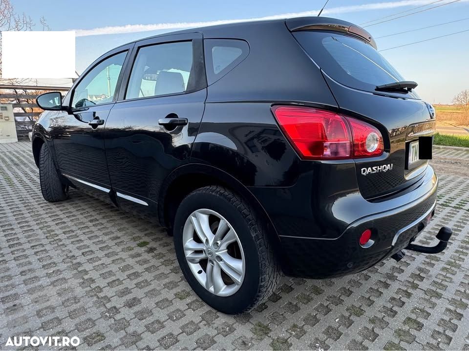 Nissan Qashqai 2.0 DCI 4 x 4 DPF Aut acenta - 2