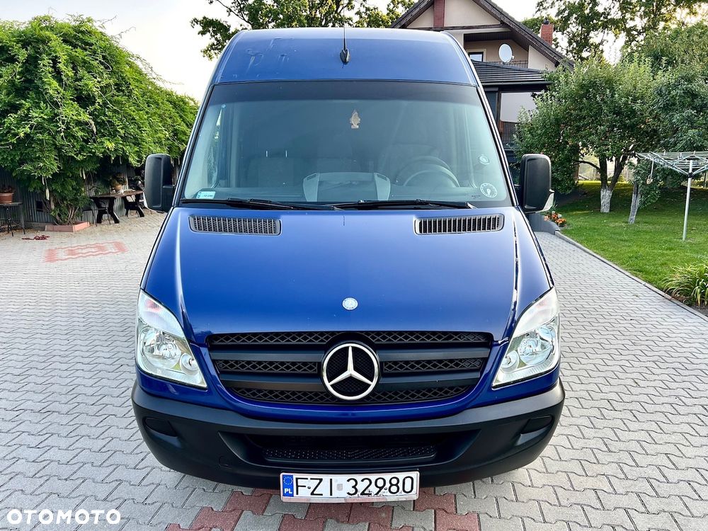 Mercedes-Benz Sprinter - 3