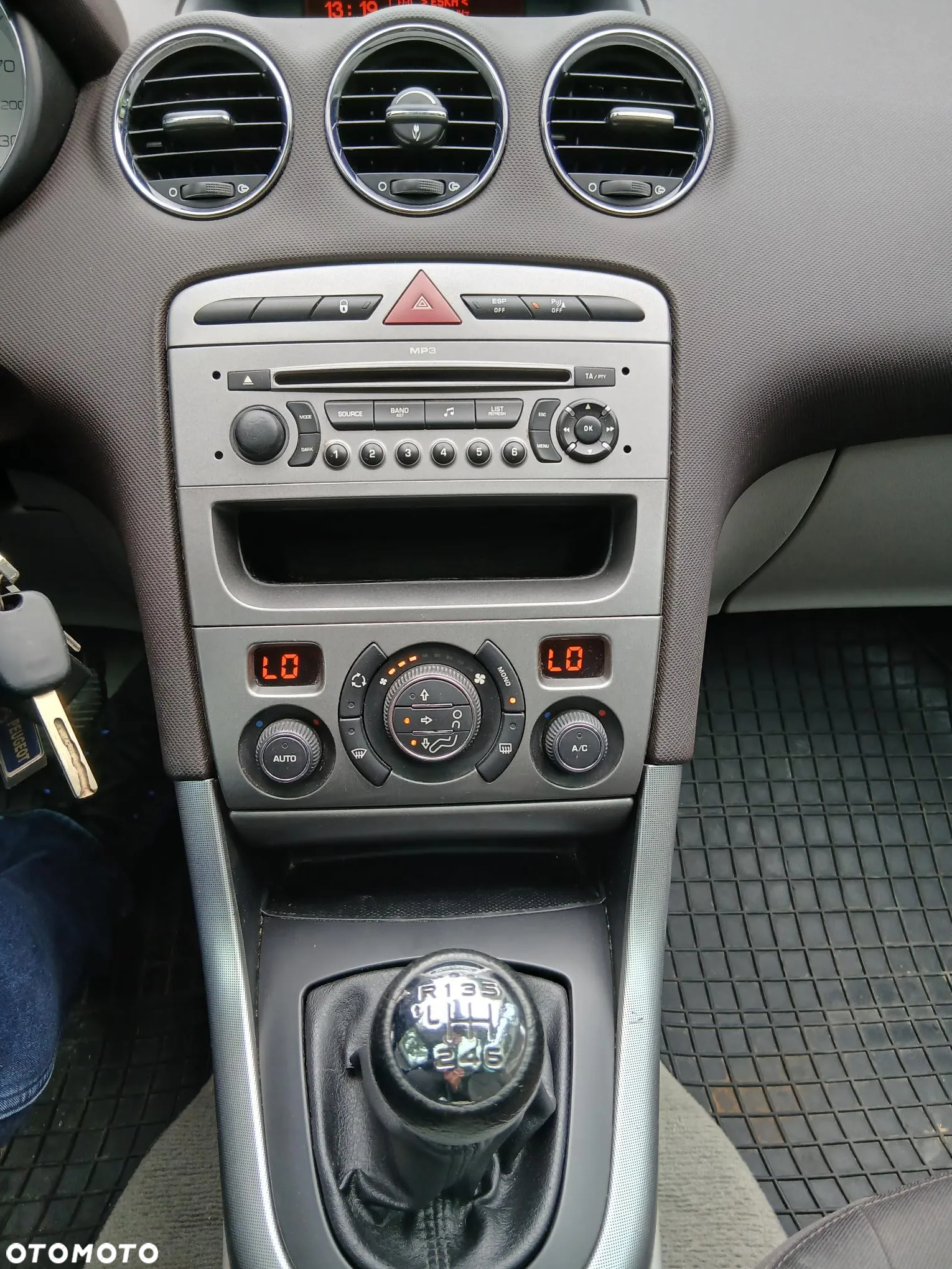 Peugeot 308 HDi FAP 110 Premium - 16