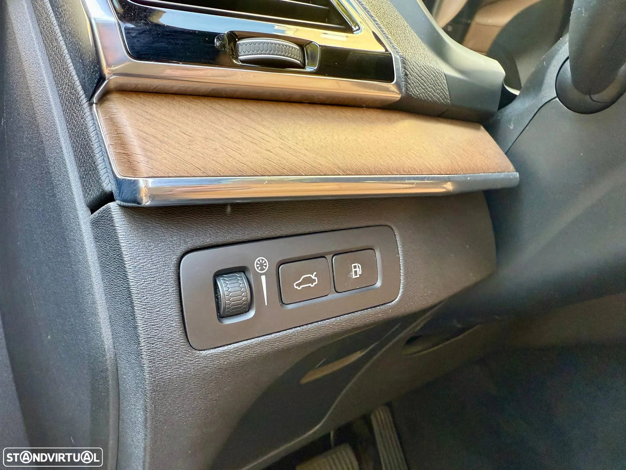 Volvo XC 90 2.0 T8 PHEV Excellence AWD - 31