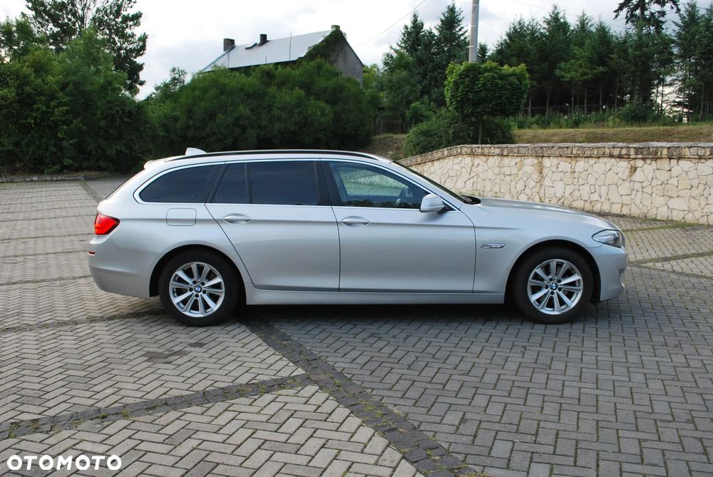BMW Seria 5 520d - 8