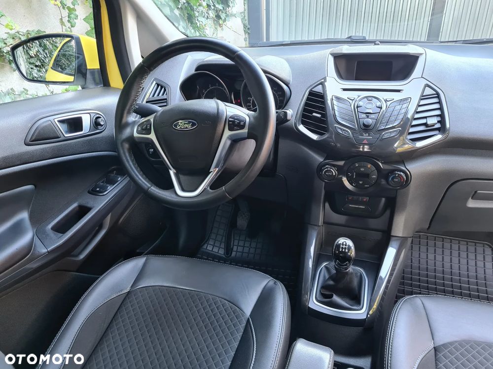 Ford EcoSport 1.0 EcoBoost TITANIUM - 16