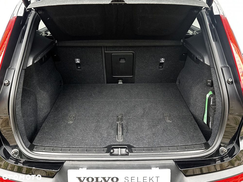 Volvo XC 40 - 9