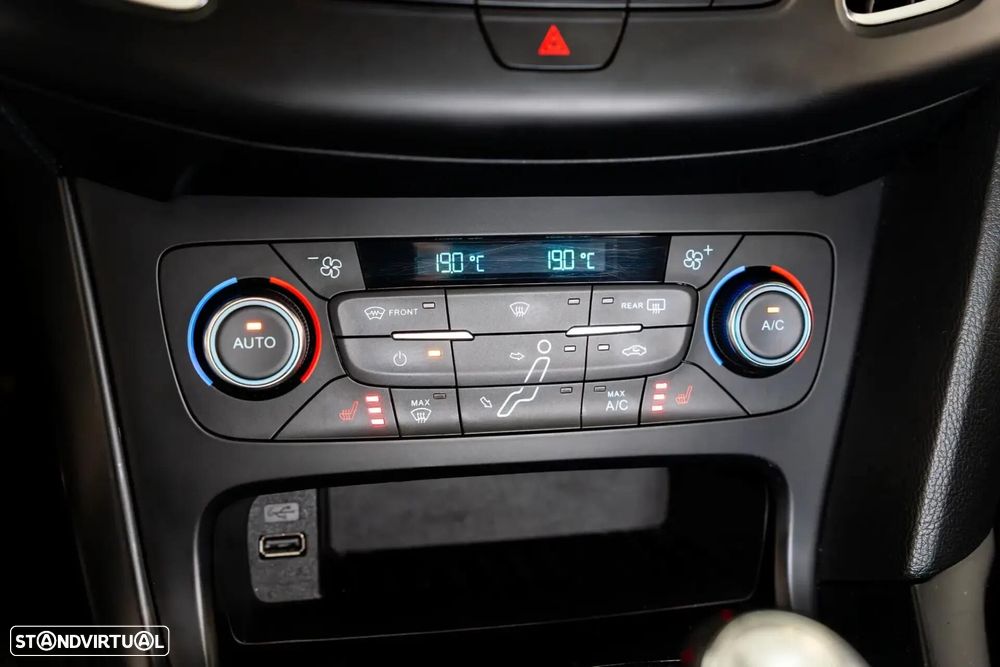 Ford Focus 2.3 EcoBoost RS - 13