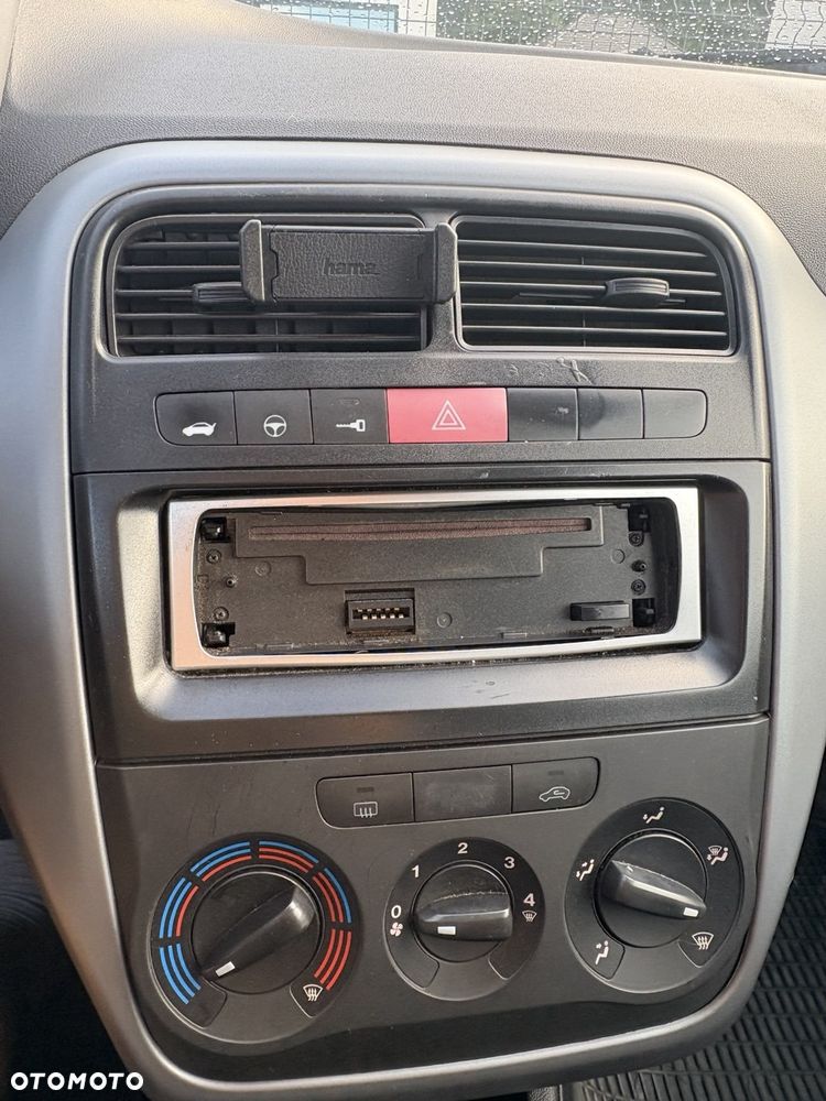Fiat Punto - 18