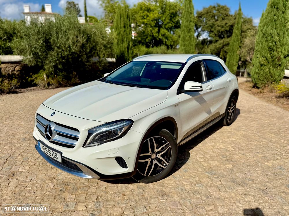 Mercedes-Benz GLA 180 CDi - 18