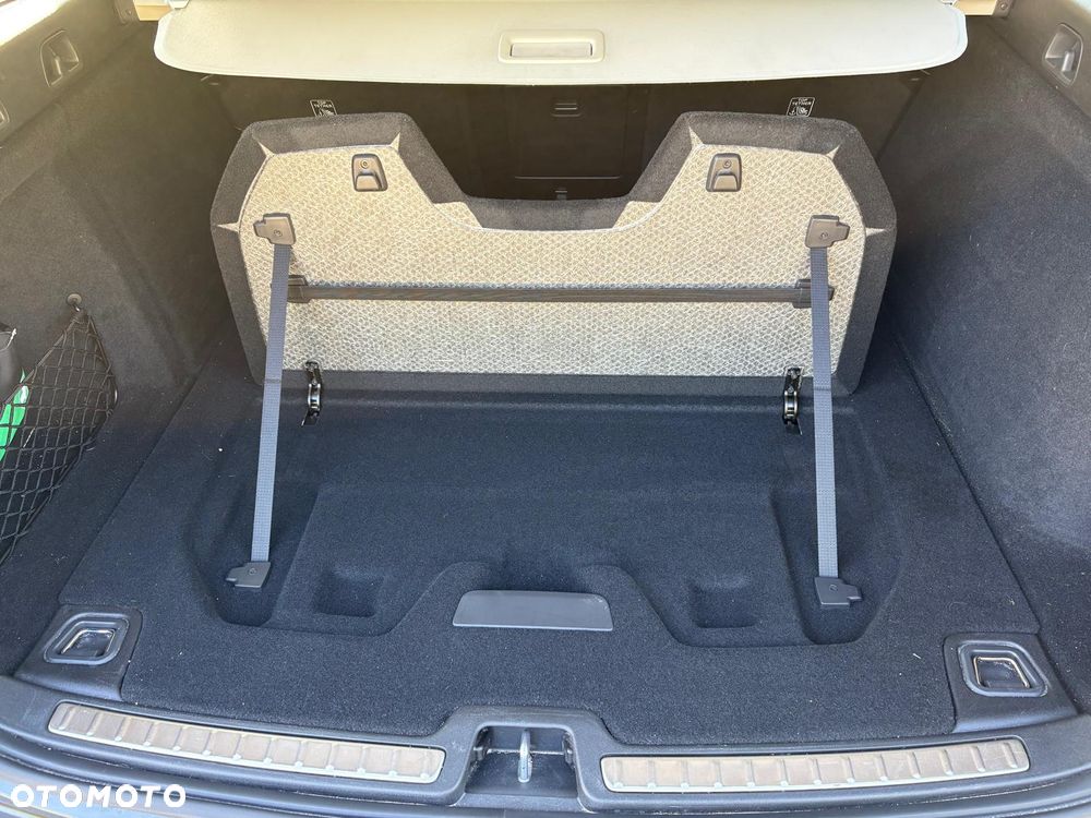 Volvo V60 B3 B Inscription - 25