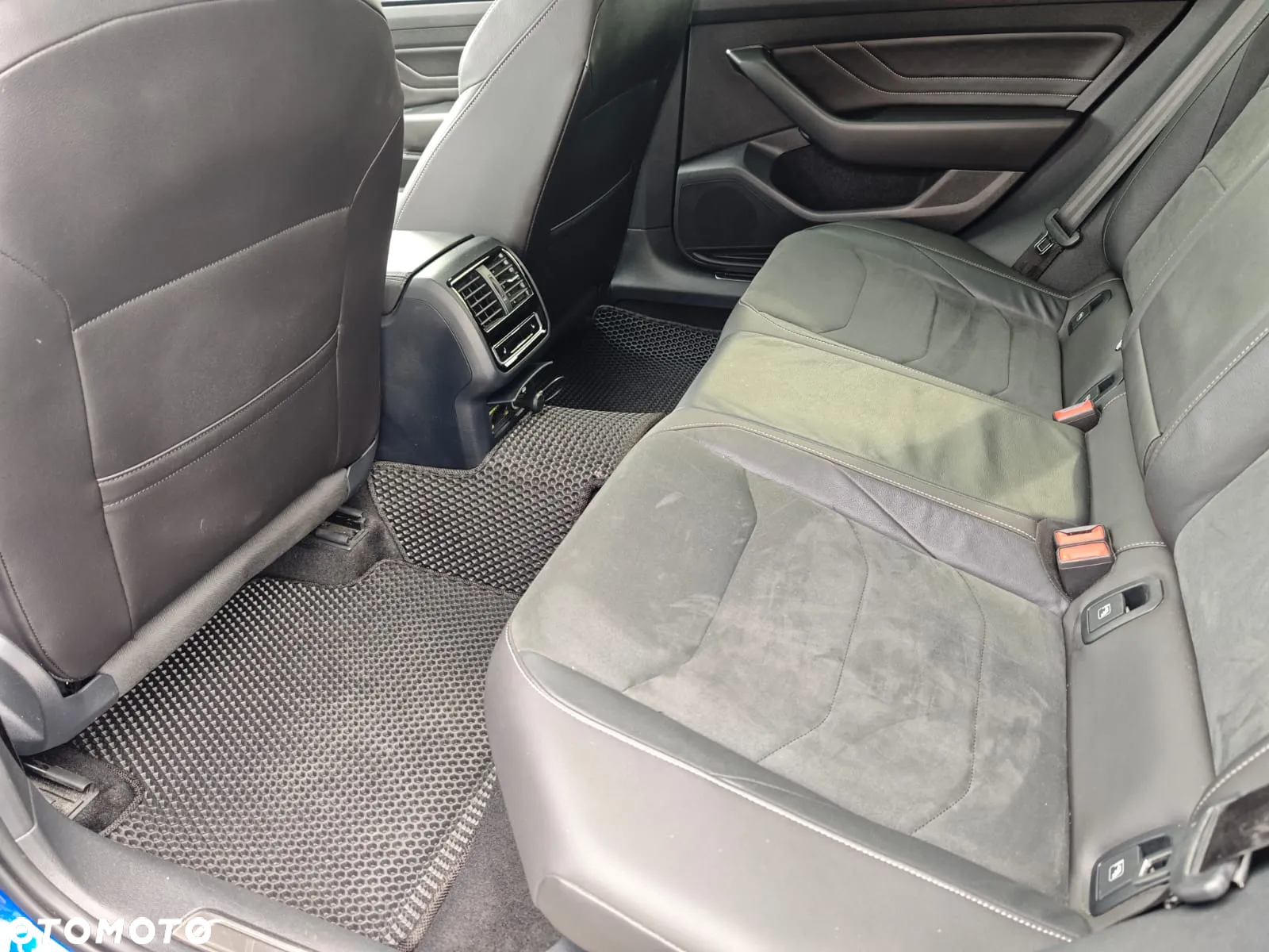 Volkswagen Arteon 2.0 TSI R-Line DSG - 15